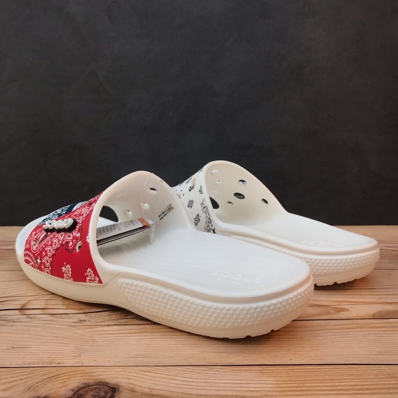 Classic Crocs Bandana Slide main image 11